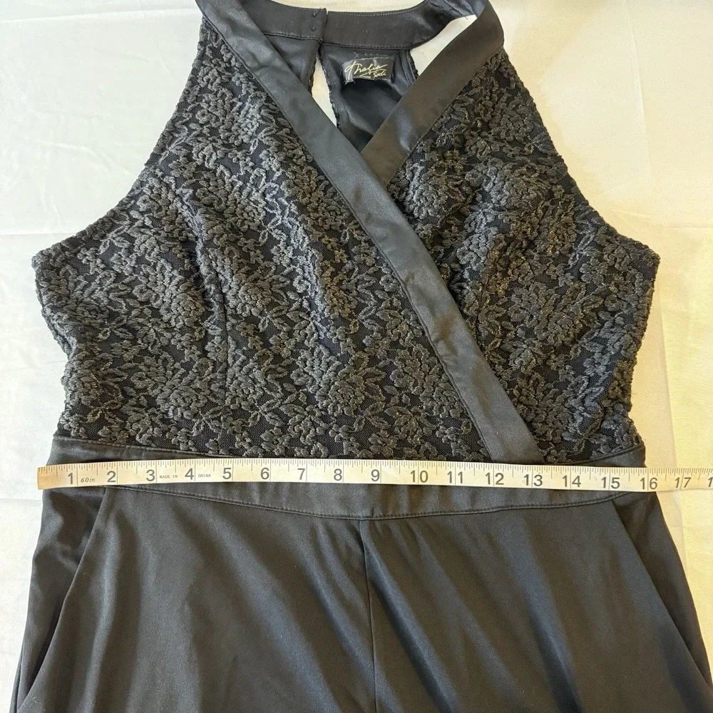 Thalia Sodi‎ Black Sleeveless V-Neck Textured Jumpsuit Women's Medium Holiday